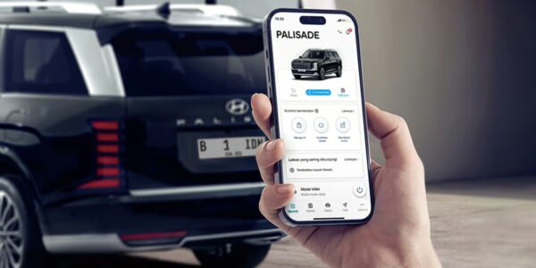 Platform cerdas ini memungkinkan kontrol fitur kendaraan dan pembaruan OTA lewat aplikasi, termasuk pemanas setir dan sidik jari. Terhubung dengan Call Center Hyundai 24/7 untuk kenyamanan maksimal.